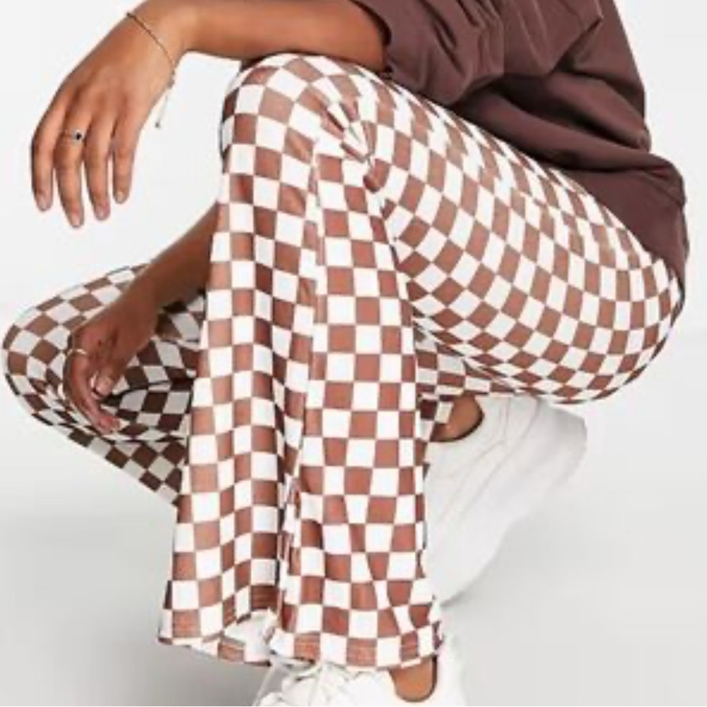 Grayson Threads Checkered Flared Lounge Sweatpants 🤎
